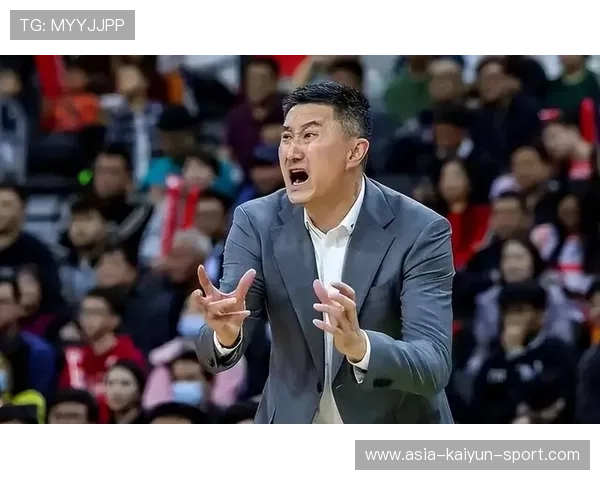 广东男篮教练组变动，广东男篮队教练